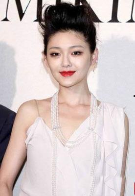 娱乐圈吃瓜女星是谁小说