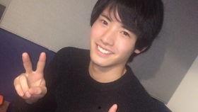 赤楚卫二生活照,镜头下的生活瞬间